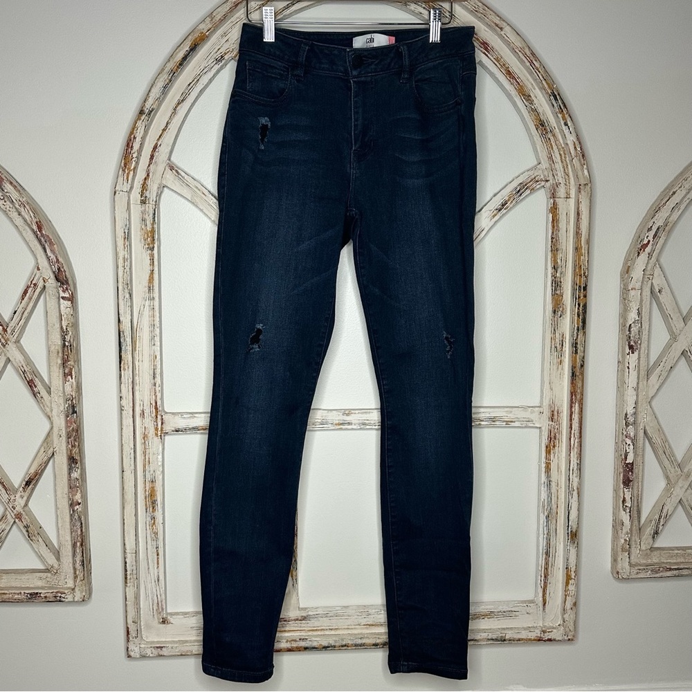 CAbi Style #3194 Dark Dusk Curvy Skinny Distressed Jeans- Size 6 - Picture 3 of 10